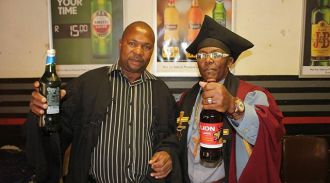 В ЮАР появилась церковь пива и "святого виски"