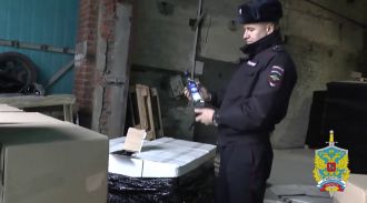 В Подмосковье изъяли более 12 тысяч бутылок нелегальной водки