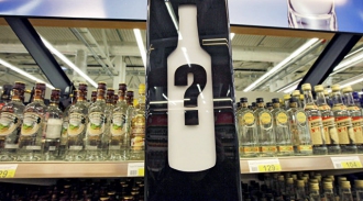 Минздрав заявил о готовности поддержать запрет "лукавой" рекламы алкоголя