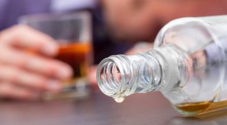 В Минздраве рассказали о ситуации с заболеваемостью алкоголизмом