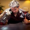 Пять причин, по которым люди пьют алкоголь